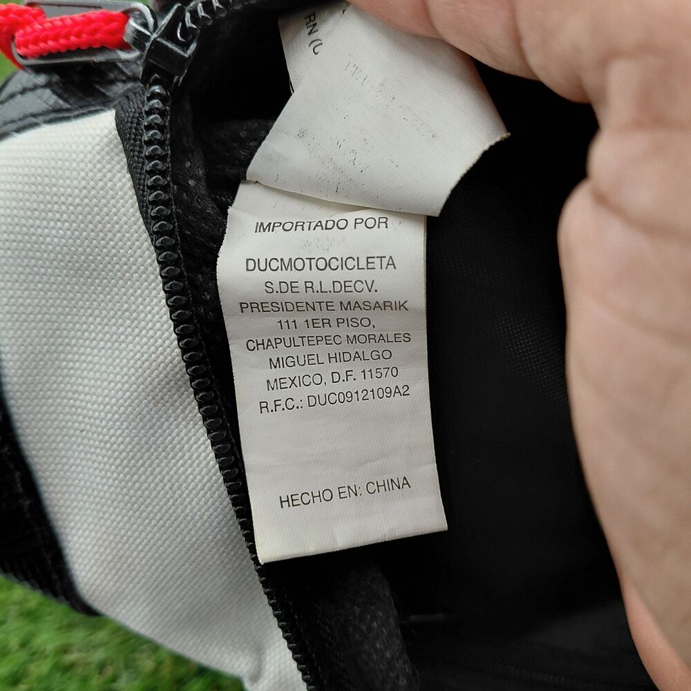 DUCATI Corse Bum Bag/Belt Waist Crossbody Bum Bag Fanny Pack - Picture 5 of 6